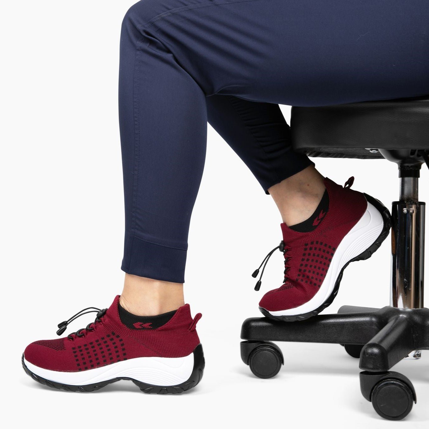 OrtoFlex™ – Ortopædiske sko, der lindrer fodsmerter hele dagen.